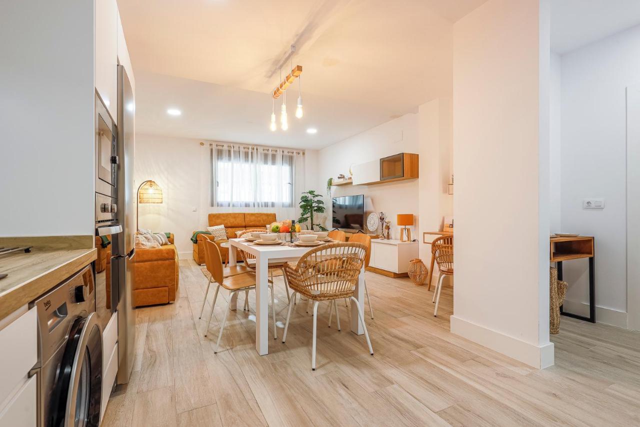 Family Home Suits Encantos De Sevilla Zewnętrze zdjęcie